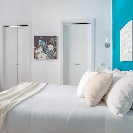 Parisi Apt Rome Luaran gambar