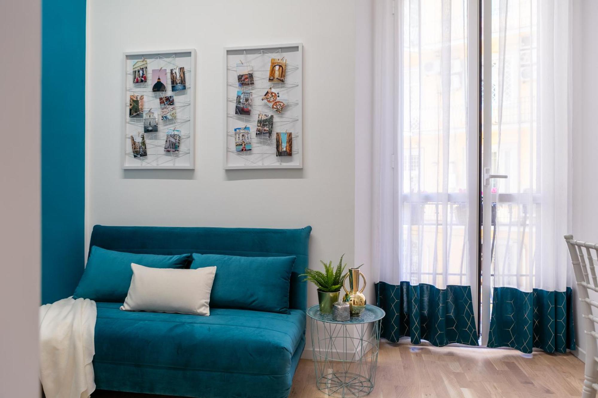 Parisi Apt Rome Luaran gambar