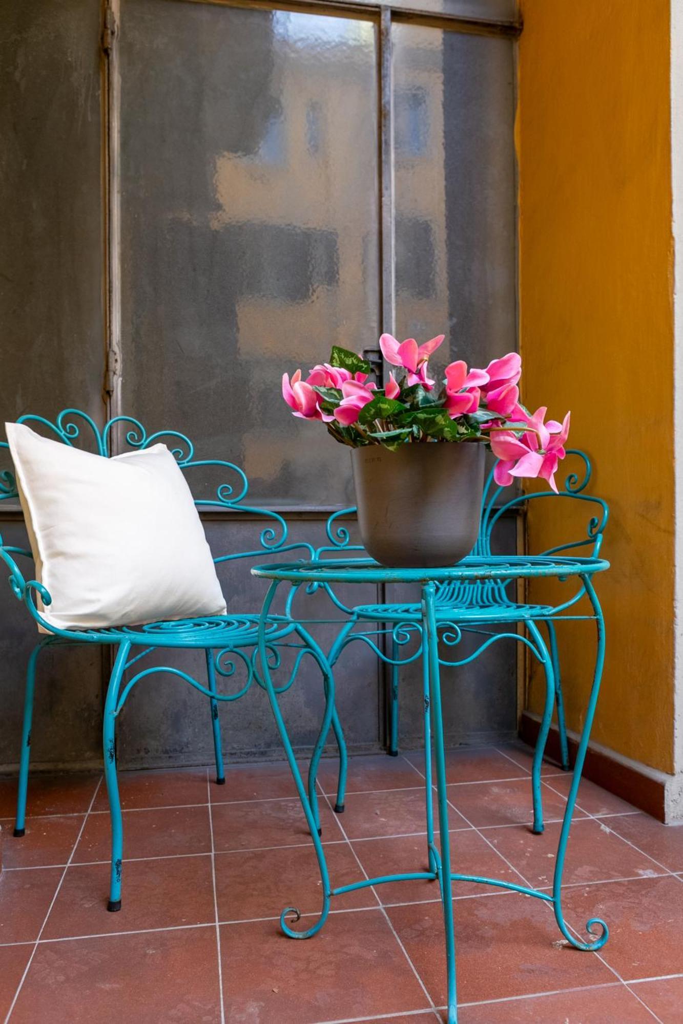 Parisi Apt Rome Luaran gambar