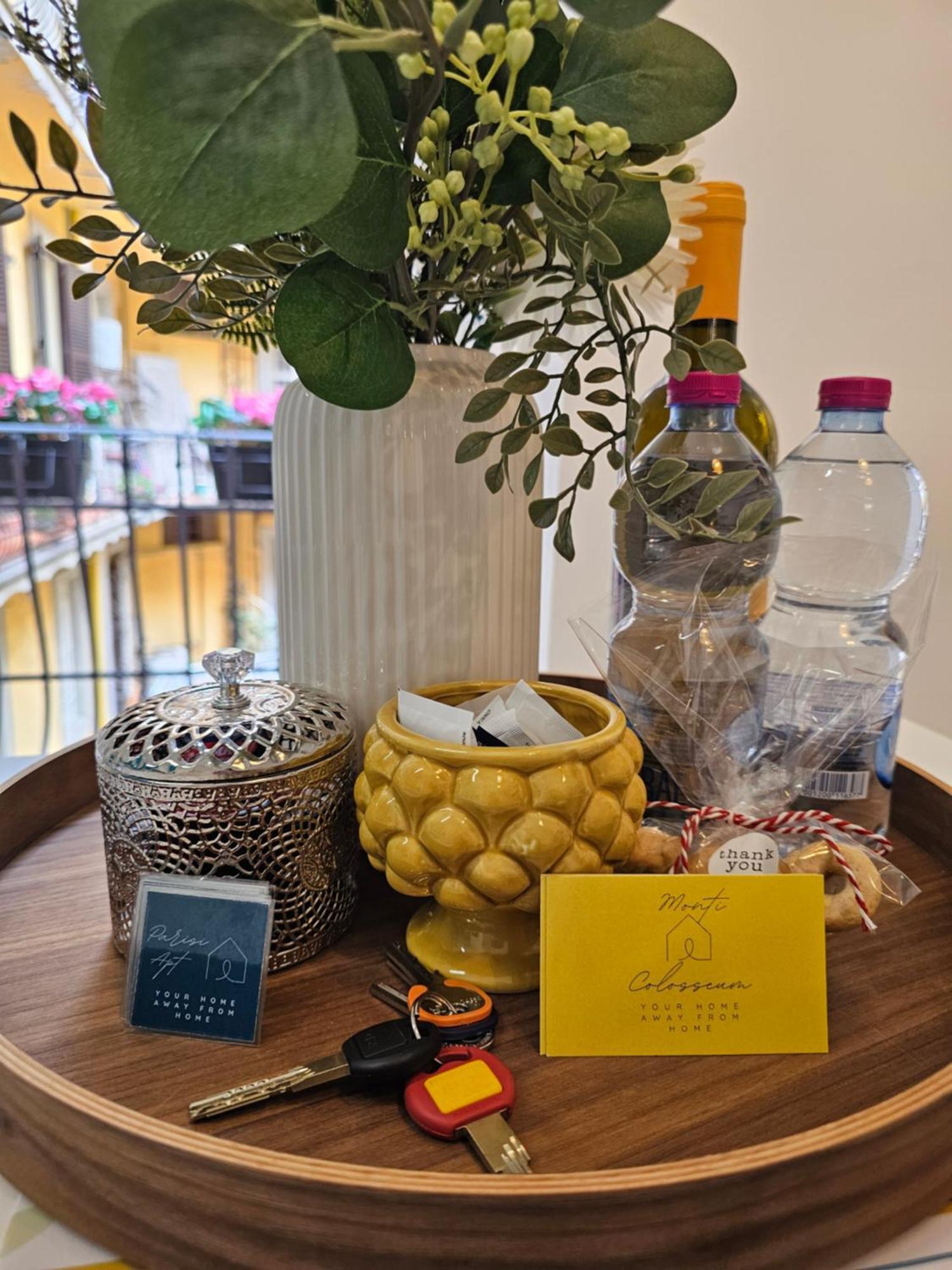Parisi Apt Rome Luaran gambar